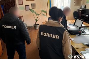 На хабарі спіймали одного із селищних голів на Тернопільщині