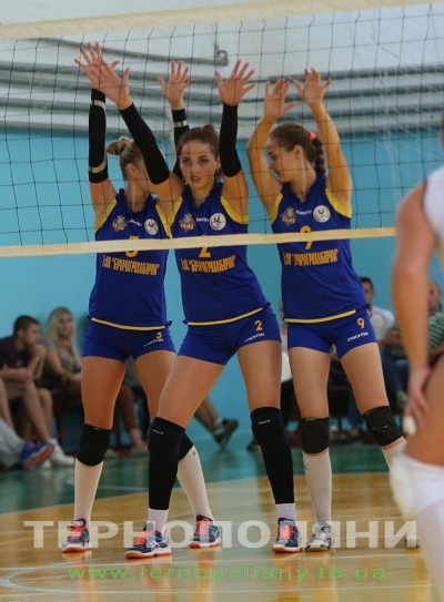 Другий рік поспіль «Бучачагрохлібпром» залишається незмінним спонсором волейбольної команди «Галичанка»