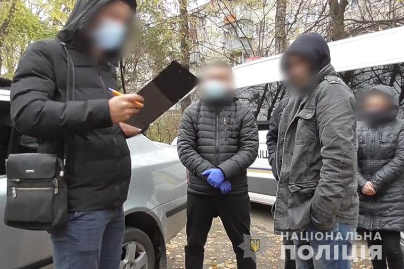 Судитимуть грабіжника, котрий забирав майно в тернополян