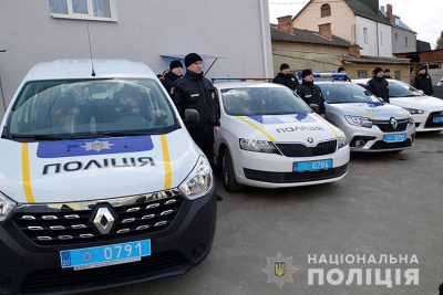 Атопарк поліцейських Тернопільщини поповнився новими автівками