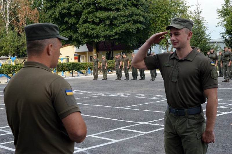 Тернопільських нацгвардійців нагородили відзнакою «Воїн-спортсмен»