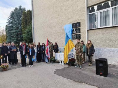 На Тернопільщині відкрили дві меморіальні дошки полеглим Героям