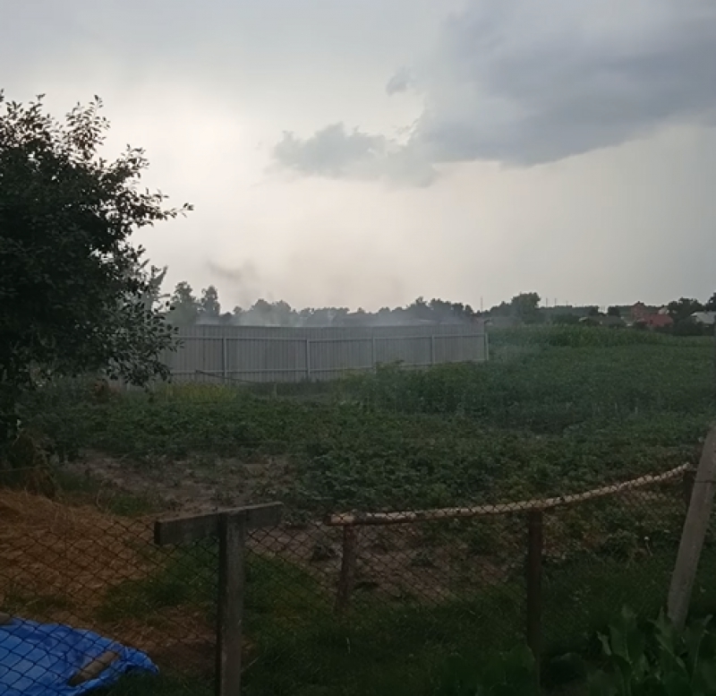 Попри вітряну погоду, на Тернопільщині невідомі підпалили сміття