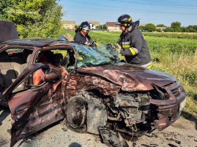 У Кременці сталася ДТП: потерпілого затисло в салоні автівки