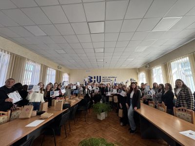У класичному університеті Тернополя за перемогу змагалися юні знавці історії з усієї області