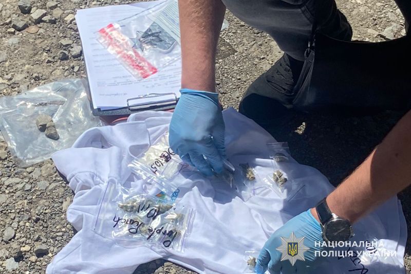 У Тернополі виявили заборонені речовини в поштовому відправленні