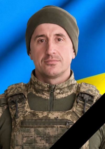 На Кременеччині в останню путь проведуть полеглого воїна Віктора Процюка