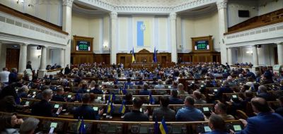 Тарифи ростуть, а платять звичайні українці: хто насправді фінансує провали в енергетиці