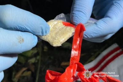 Слідчі поліції повідомили про підозру жителю Тернополя в організації наркопритону