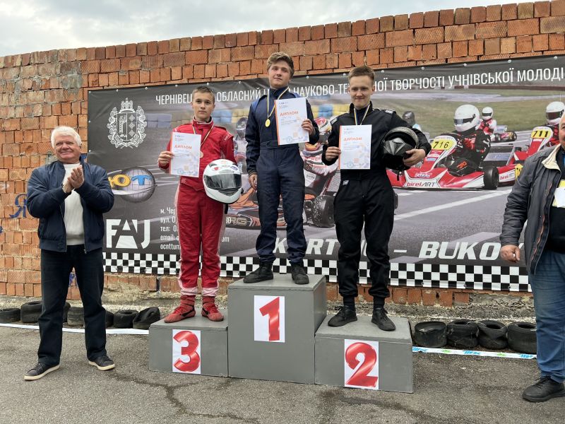 Юні спортсмени з Тернопільщини зайняли призові місця на змаганнях з картингу