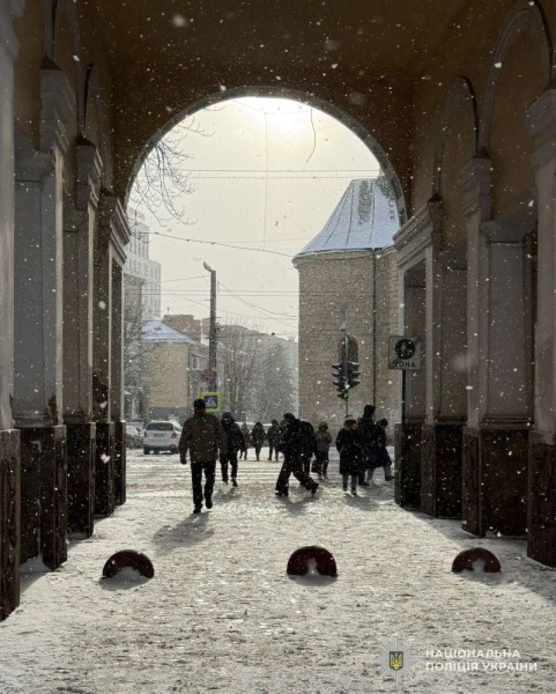 Фейкова виплата «Тепла зима»: шахраї виманили у жительки Кременеччини 90 800 гривень