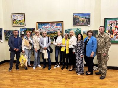 В Збаразькому замку відкрили виставку Народного художника України