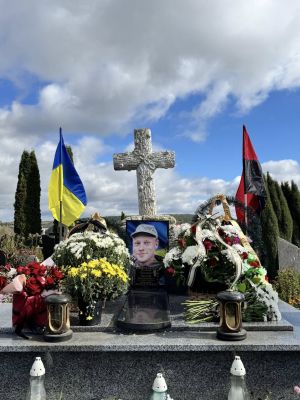 Тернопільщина назавжди попрощалася з полеглим військовослужбовцем Євгенієм Салабуном