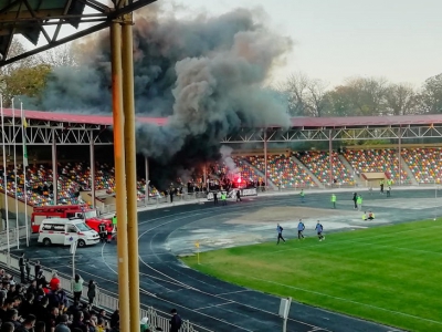 Фанати рівненського “Вересу” понищили центральний стадіон у Тернополі?