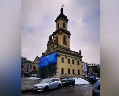 Через економію опалення Бучацька ратуша розсипається на очах (відео)