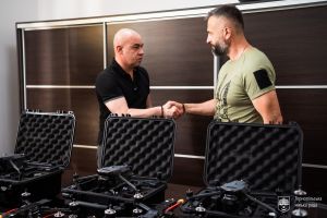 Тернопіль передав 48 безпілотників та три MAVIC 3T 55-му стрілецькому батальйону