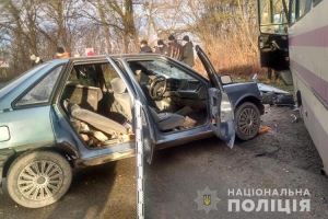 ДТП на Тернопільщині: іномарка врізалася в рейсовий автобус