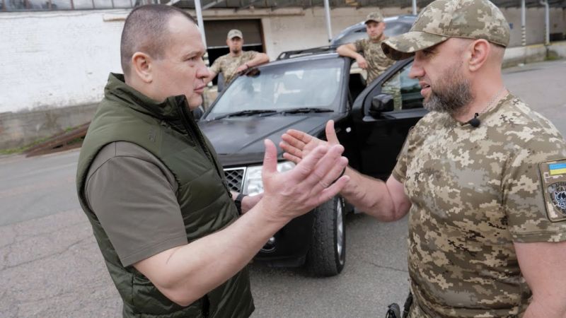 Артур Палатний: «Українська команда» передала позашляховик бійцям підрозділу КАТ 91 ОБрП