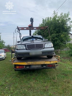 У Тернополі п&#039;яний водій іномарки намагався втекти від поліцейських