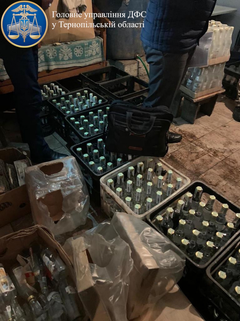 На Тернопільщині &quot;бізнесменів&quot;, які займалась виготовленням фальсифікату, притягнули до кримінальної відповідальності