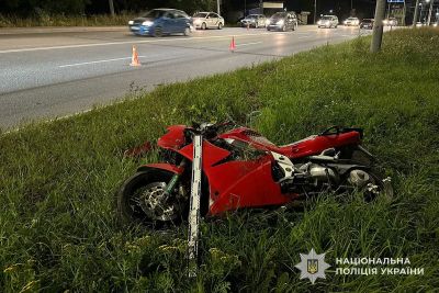 У двох ДТП у Тернополі травмувалися мотоцикліст та пішохід