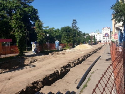 Реконструкцію скверу В. Чорновола у Тернополі обіцяють завершити до Дня міста