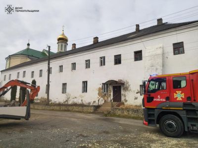 На Тернопільщині горіла історична будівля