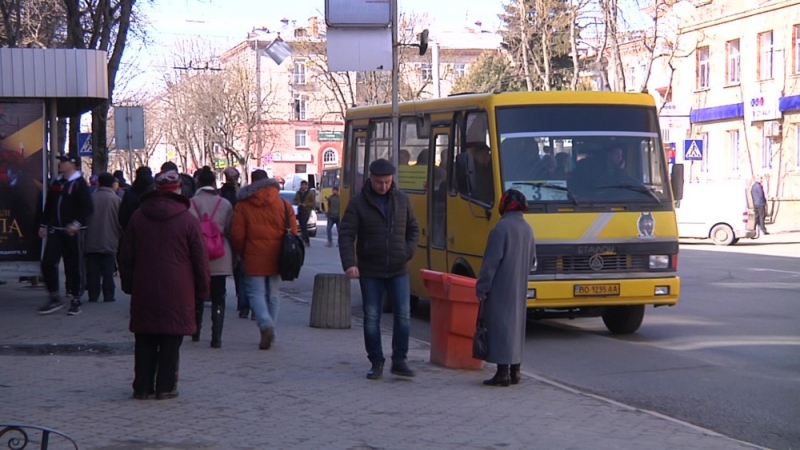 У Тернополі обмежили години безкоштовного проїзду для пенсіонерів