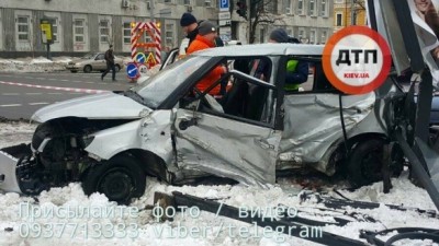 Двоє тернополян потрапили в страшне ДТП у Києві: дівчина загинула, хлопець - у важкому стані