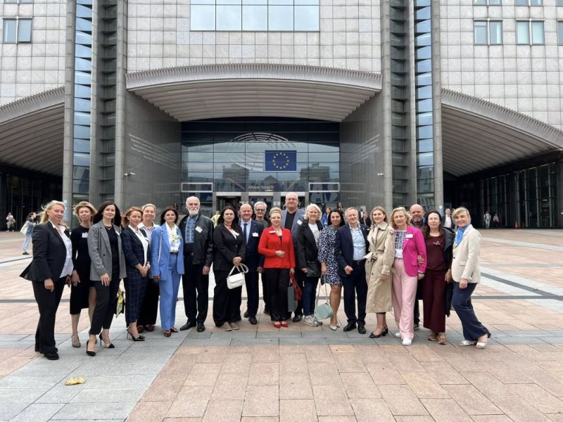 Представили Збаразьку громаду у Європейському парламенті в Брюсселі (фото)