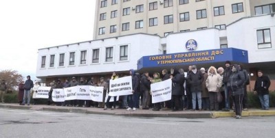 Податківці надалі продовжують пресувати сільськогосподарські підприємства області?