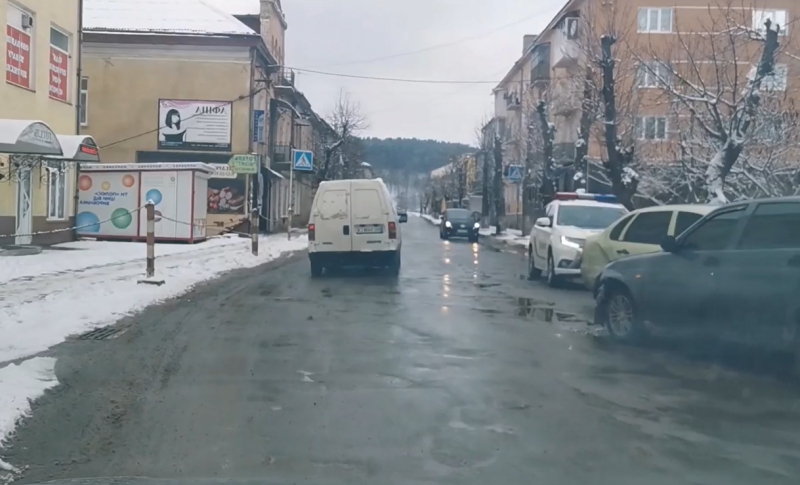 У Бучачі на Тернопільщині зіткнулися дві автівки (відео)