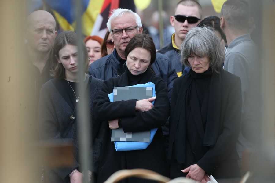 У Тернополі поховали 24-річного Антона Ільчука, який загинув на війні (фото)