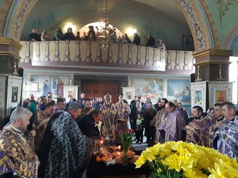 На Тернопільщині пом’янули священика, який помер рік тому від раптової хвороби