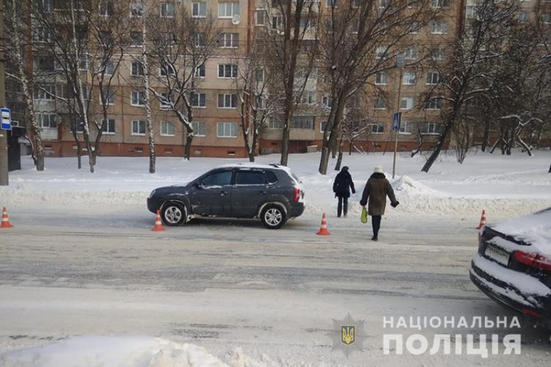 У Тернополі на пішохідному переході збили жінку