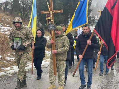 У Великогаївській громаді попрощалися з Героєм Андрієм Закревським