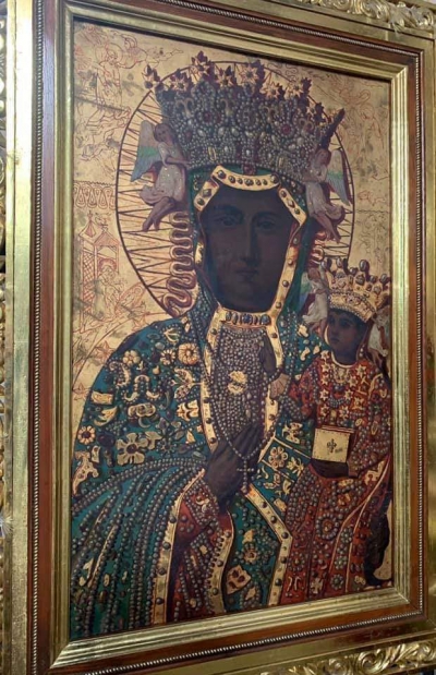 На Тернопільщині віднайшли чудотворну ікону «Чорна Мадонна» (фото)