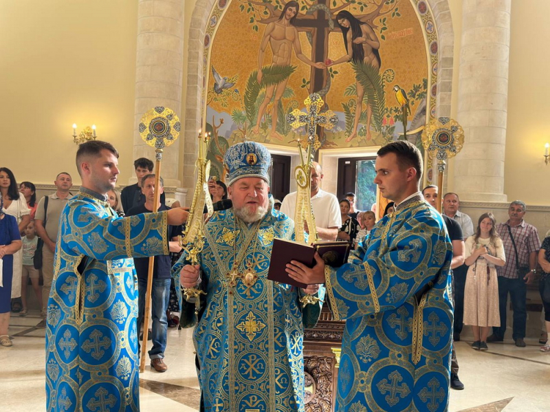 У Зарваниці відбулося освячення нового храму
