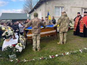 На Тернопільщині поховали Героя Руслана Янківського