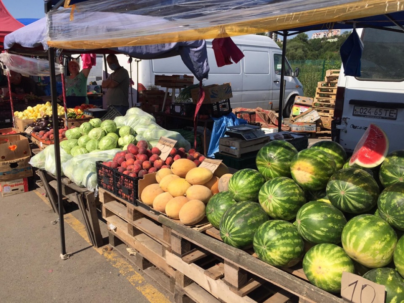 На що слід звертати увагу мешканцям Тернопільщини купуючи продукти харчування на агропромислових ринках?