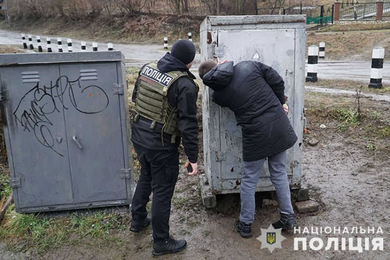 Поліцейські Тернопільщини застерігають: спецслужби росії вербують молодих людей для вчинення протиправних дій, які дестабілізують ситуацію в країні