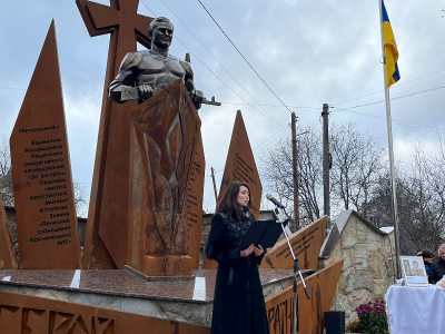 На Тернопільщині відкрили пам&#039;ятник Герою України Сергію Лі