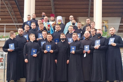 Випускникам Тернопільської духовної семінарії вручили дипломи