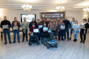 На Тернопільщині ветерани війни та члени їхніх родин отримали сертифікати на придбання житла