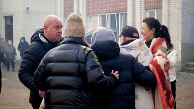 Тернополяни об’єдналися, щоб підтримати постраждалих від обстрілу: допомагають жителі міста, бізнес, працівники міської ради, “Молокія”, артист YakTak, релігійні організації