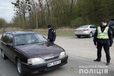 На в&#039;їздах в Кременецький район встановили контрольно-пропускні пункти