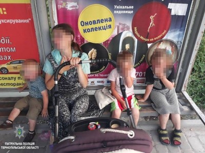 У Тернополі патрульні оштрафували п&#039;яну матір чотирьох дітей