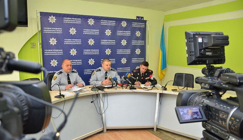Травневі свята - у посиленому режимі: Наряди поліції чергуватимуть і на автошляхах Тернопільщини