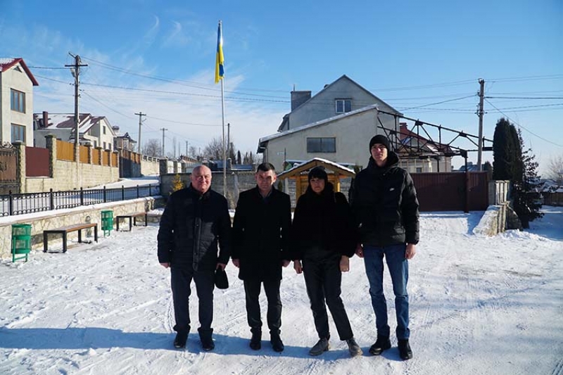 Майдан в одній із громад на Тернопільщині назвали іменем загиблого поліцейського Тараса Гогуся