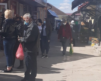 У місті на Тернопільщині, попри карантин, сьогодні було людно (фото)